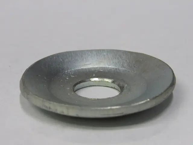 Arandela cónica embutida — vista 3