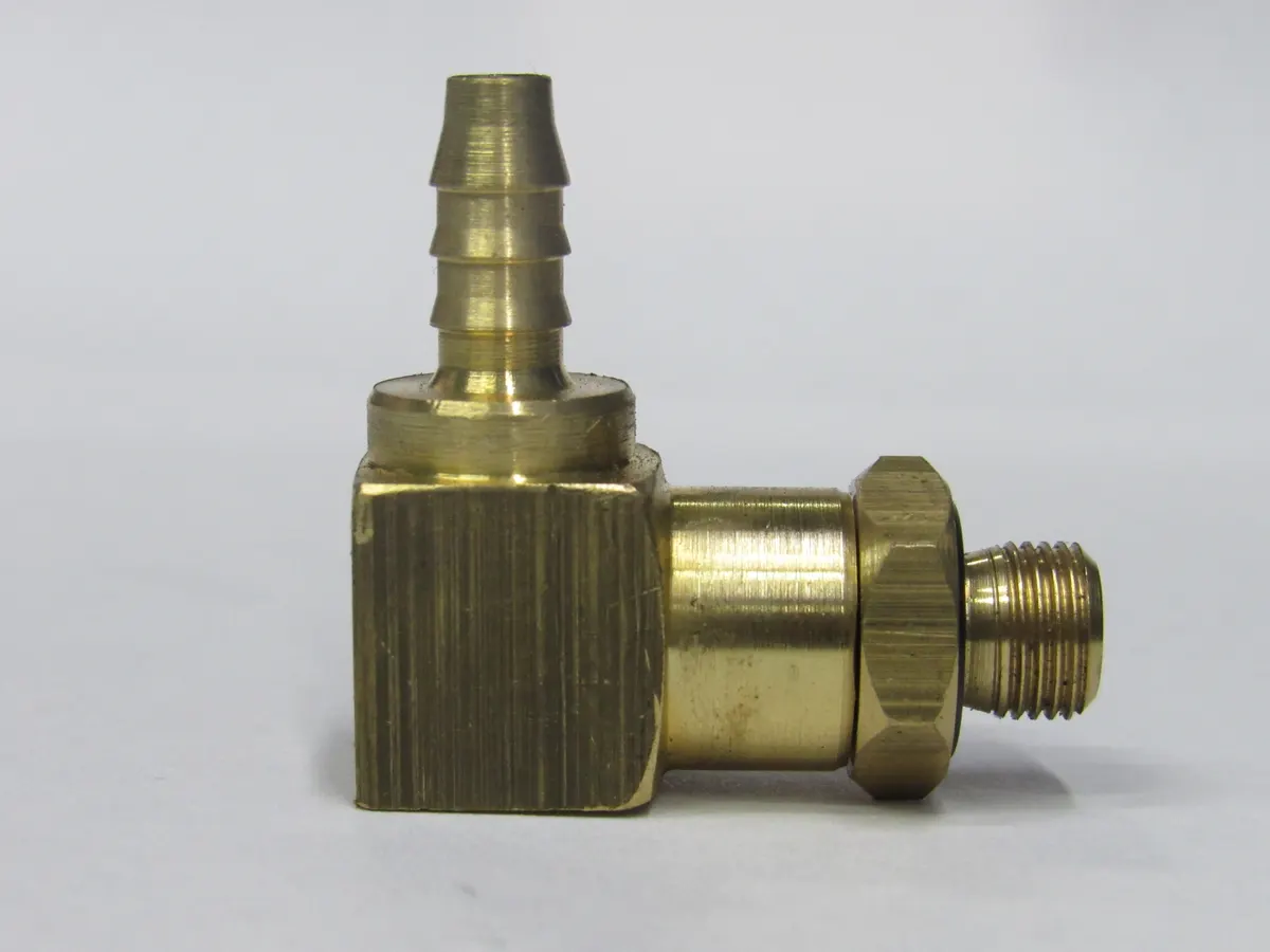 Codo en bronce con espigo