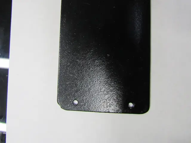 Placa de cubierta perforada