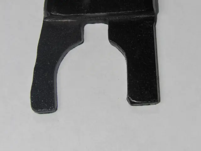 Platina de fijación ranurada