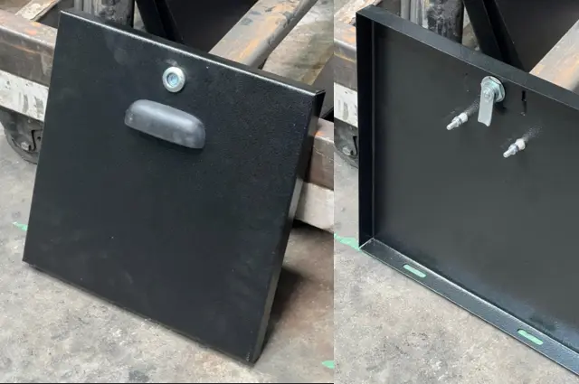 Tapa de caja de baterías
