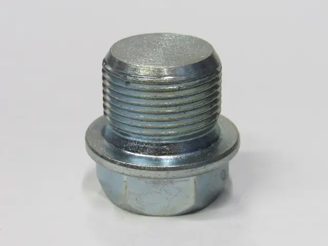 Tapón hexagonal roscado — vista 3