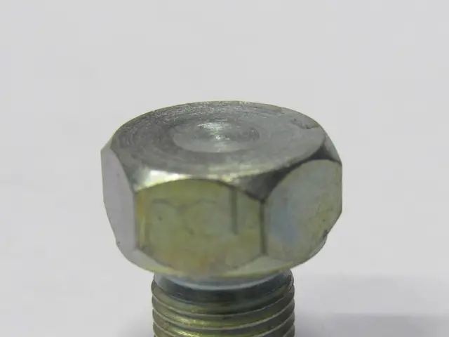 Tapón roscado con cabeza hexagonal — vista 4