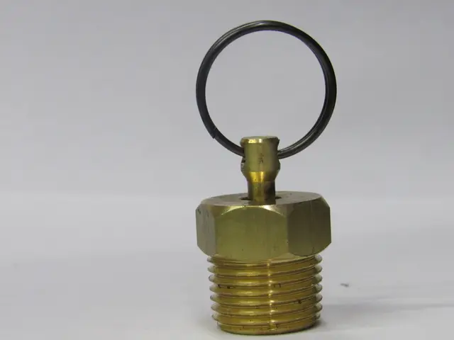 Válvula de alivio en bronce — vista 4